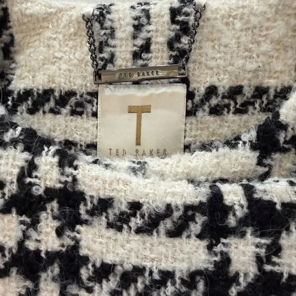 Ted Baker Black and White Plaid Cropped Jacket - Picture 5 of 11